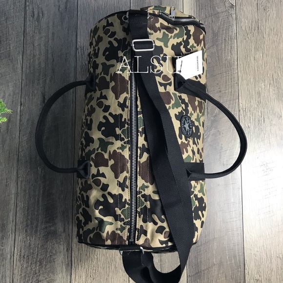 NWT Chuck Duffel Bag Navy Camo AUTHENTIC - Picture 5 of 8